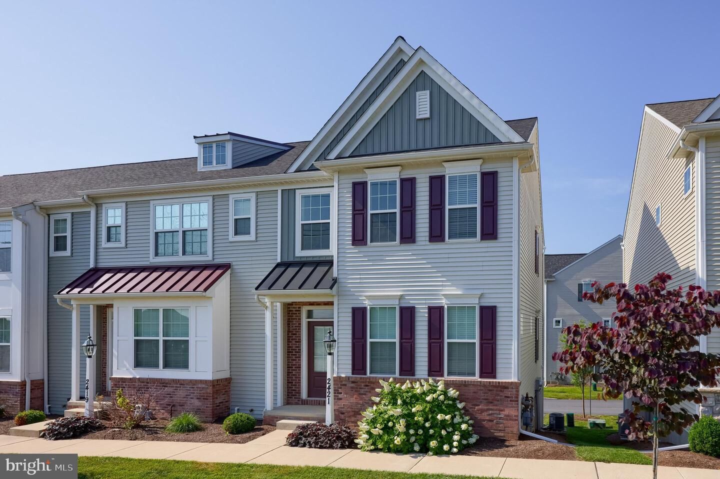 Property Photo: 2421 Artesian Way PA 17601