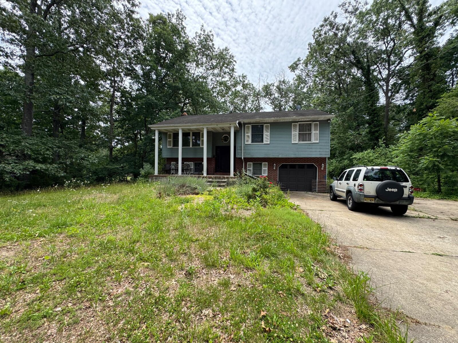 Property Photo:  2470 Grant Avenue  NJ 08094 