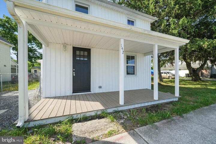 Property Photo: 142 Main Street DE 19936