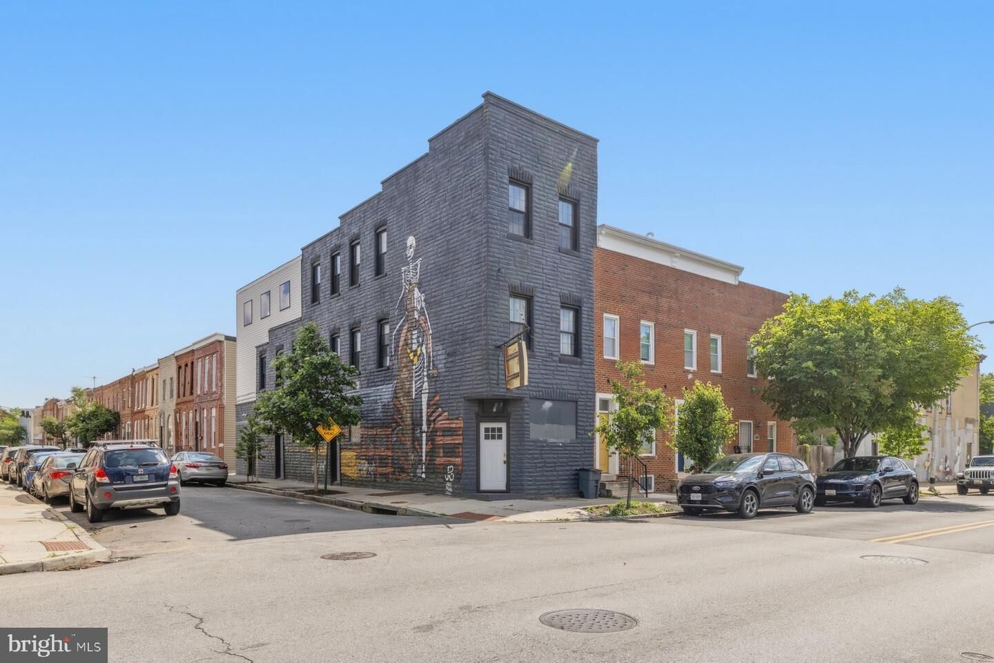 Property Photo: 1001 S Carey Street MD 21223