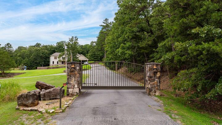 Property Photo: 15807 Hunter Lane AR 72118