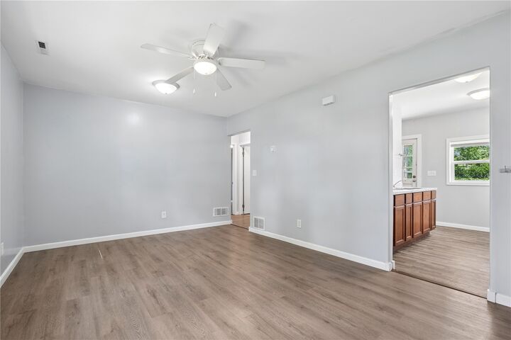 Property Photo: 1052 Daniels Street NE IA 52402