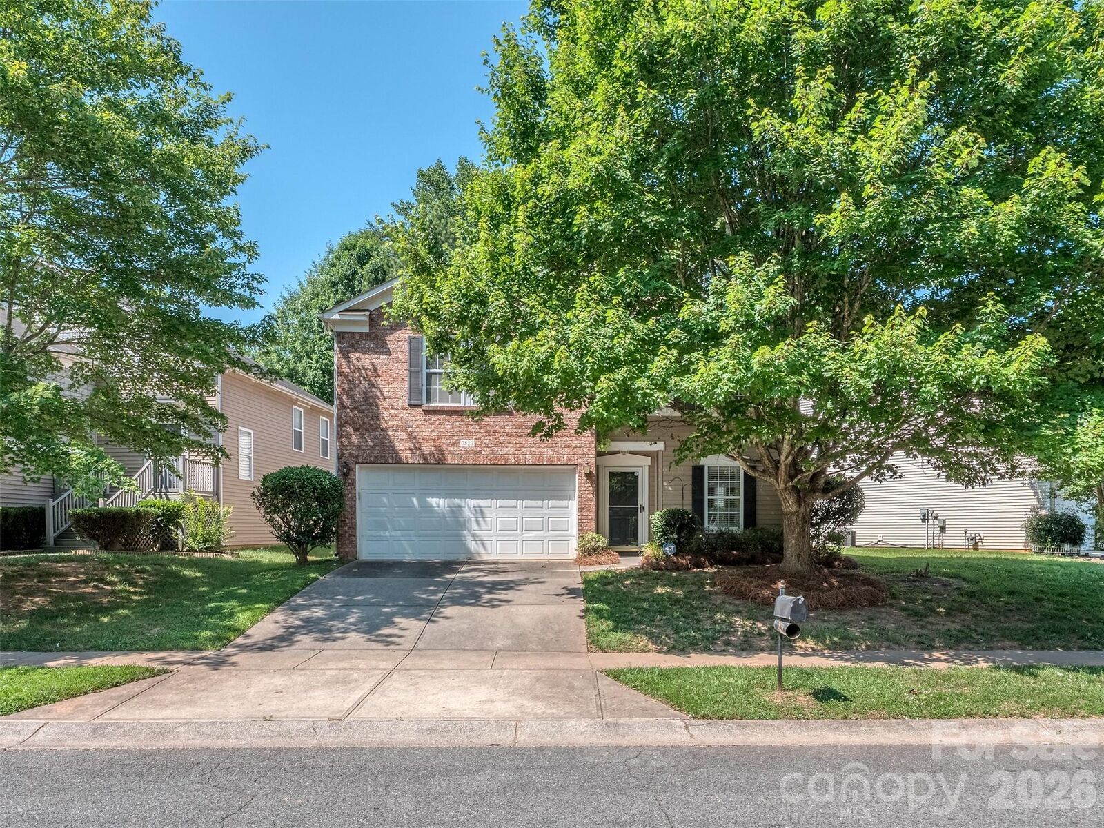 Property Photo: 7829 Ponderosa Pine Lane NC 28215