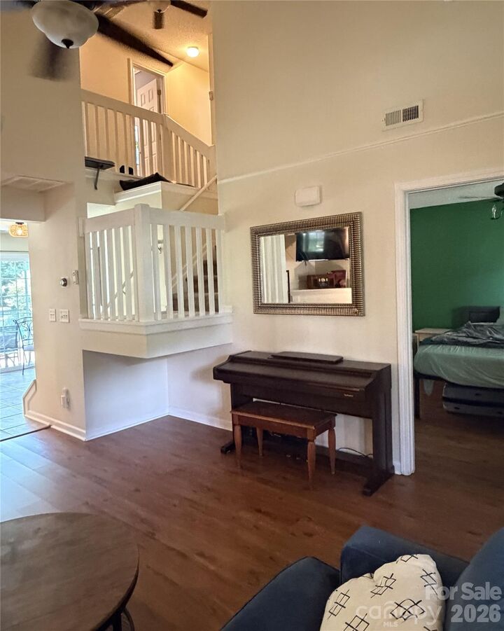 Property Photo: 2850 Mayer House Court NC 28214