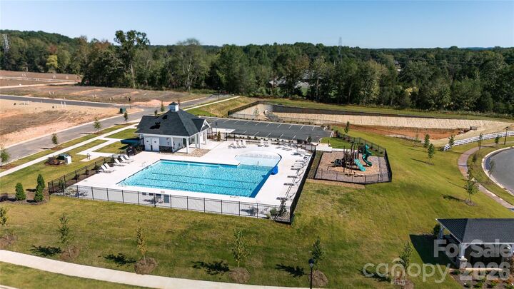 Property Photo:  15019 Murrelet Way  NC 28215 