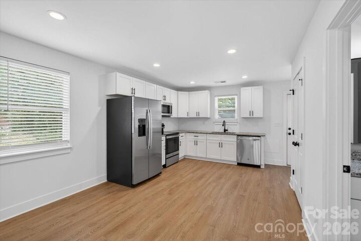 Property Photo: 712-714 Evening Shade Lane NC 28052