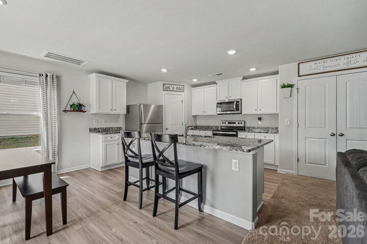 Property Photo:  562 Lamorak Place  SC 29729 