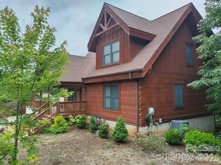 Property Photo:  453 Grandview Peaks Drive  NC 28761 