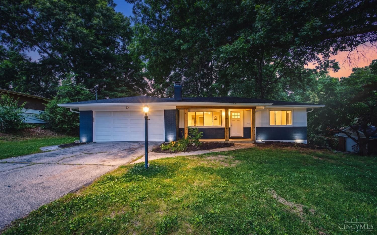 Property Photo:  9431 Rockport Drive  OH 45231 