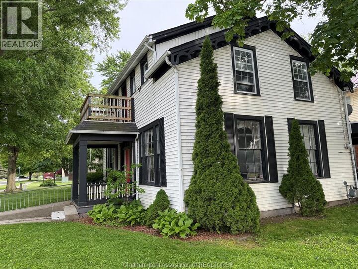 Property Photo:  78 Victoria Avenue  ON N7L 3A1 
