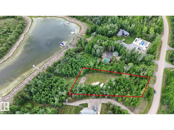 Property Photo: #9 2414 Twp Road 522 AB T7Y 3L8