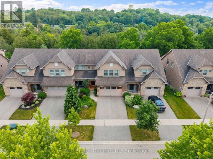 Property Photo:  221 Millview Court  ON N0B 2K0 