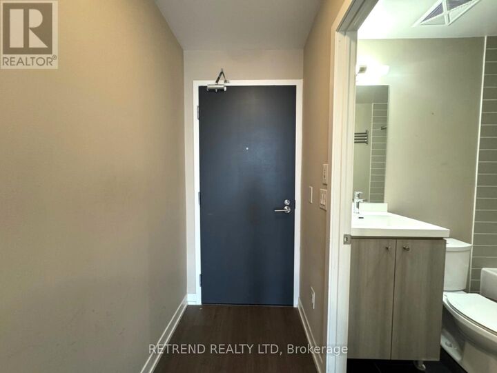 Property Photo:  105 George Street 1114  ON M5A 0L4 