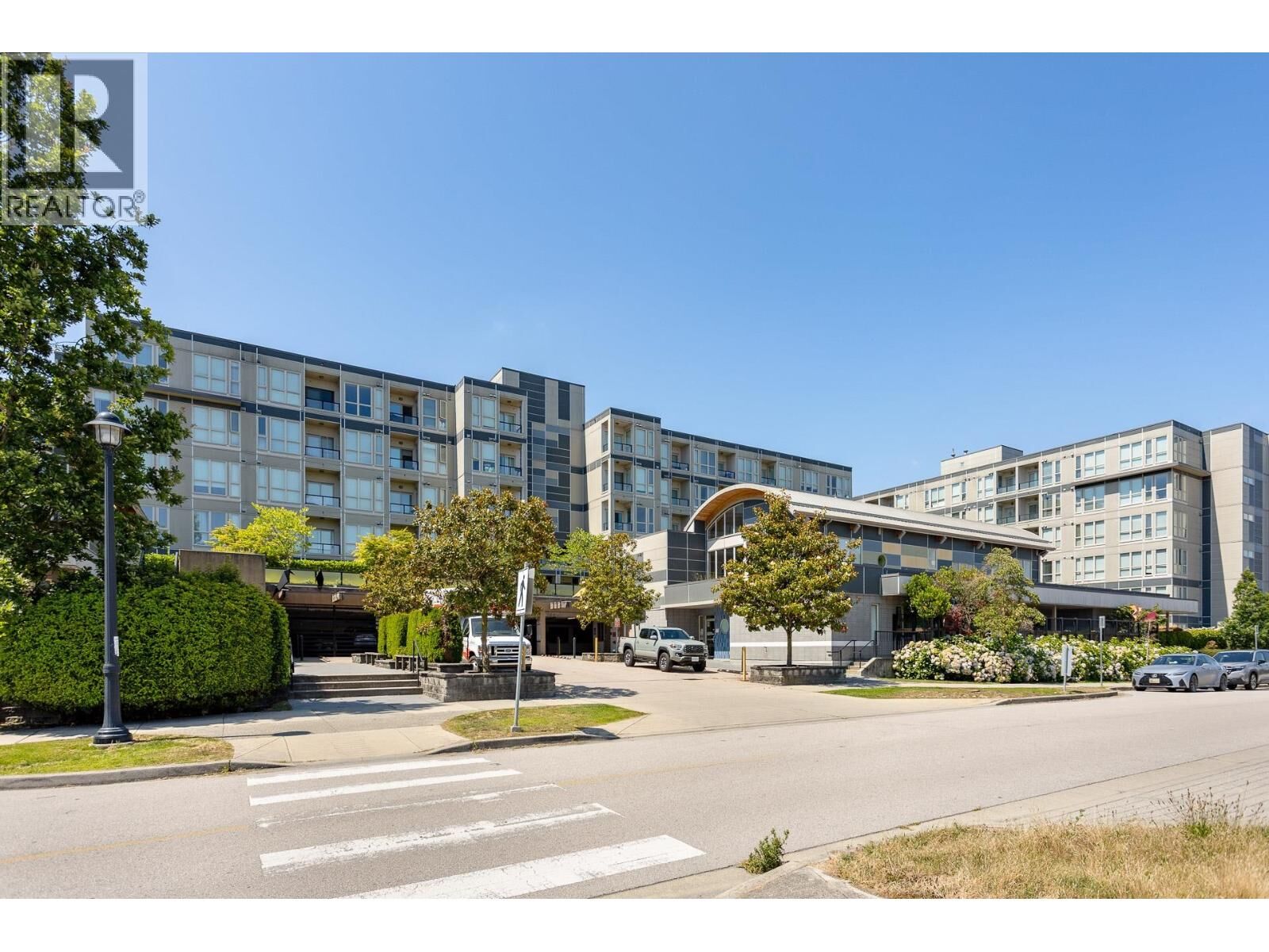 Property Photo: 4099 Stolberg Street 562 BC V6X 0J4