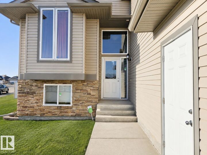 Property Photo:  3901 44 Av  AB T7A 0A1 