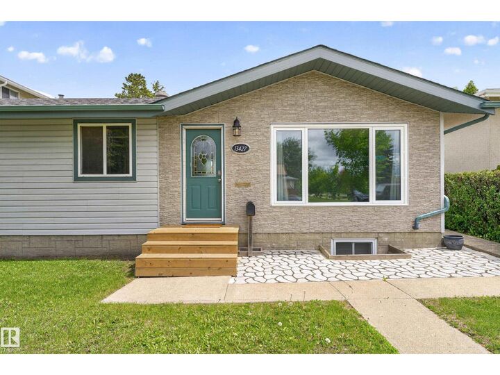 Property Photo:  13427 114 St NW  AB T5E 5E5 