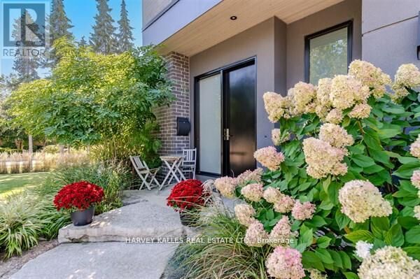 Property Photo:  3279 Lakeshore Road  ON L7N 1A7 