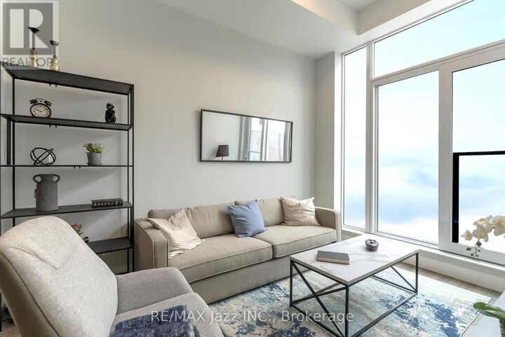 Property Photo: 80 Bond Street East 403 ON L1G 0E6