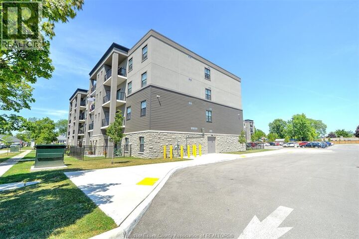 Property Photo:  207 Brock 310  ON N9V 2H3 