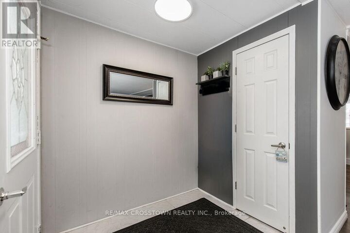 Property Photo:  3 Fairbirch Court  ON L9S 1R2 