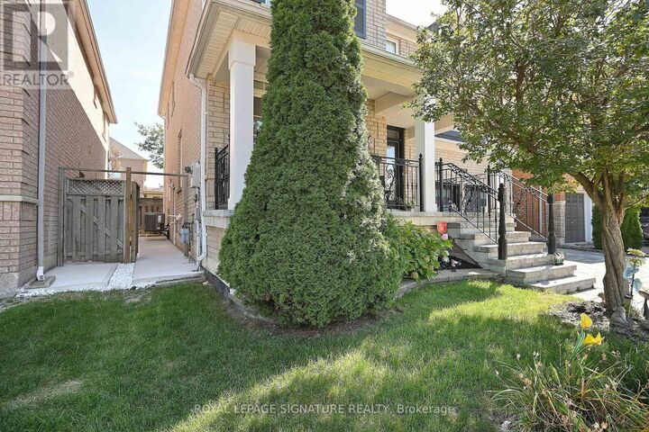 Property Photo:  3148 Velmar Drive Bsmnt  ON L5M 6V8 