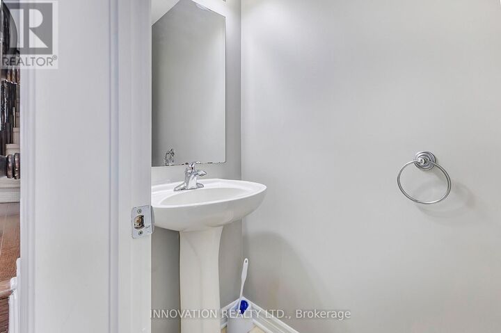 Property Photo: 126 Garrity Crescent ON K2J 3T5