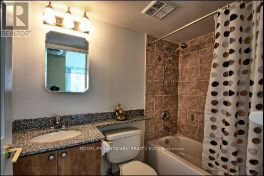 Property Photo:  5500 Yonge Street 1908  ON M2N 7L1 
