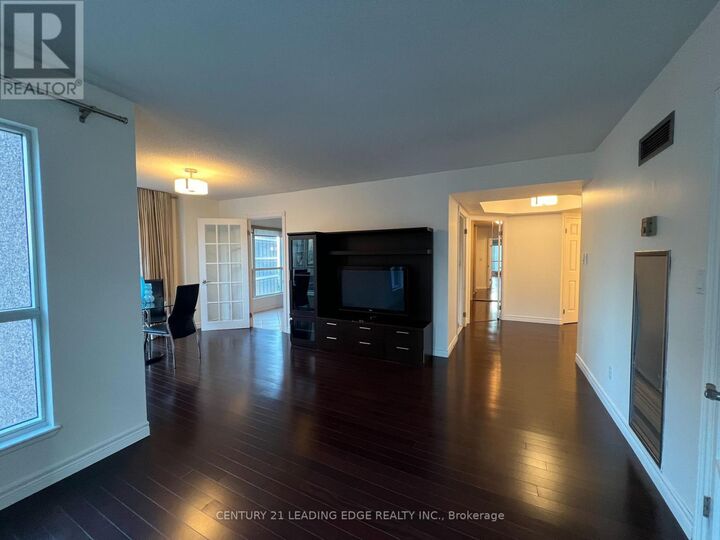 Property Photo:  7 Carlton Street 1115  ON M5B 2M3 