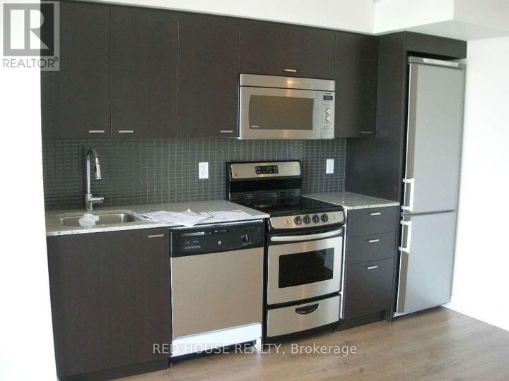 Property Photo:  78 Tecumseth Street 1010  ON M5V 0A9 