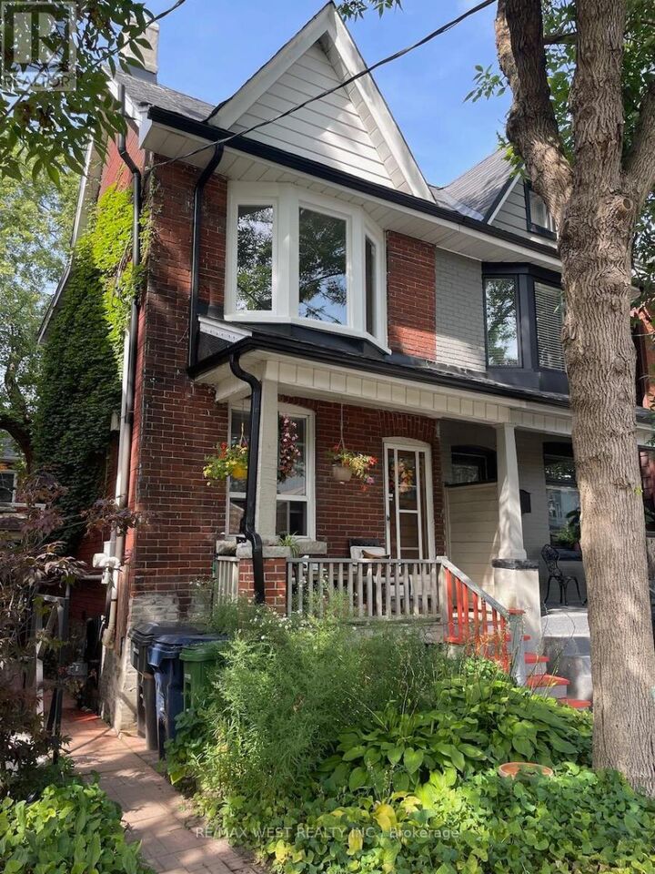 Property Photo:  76 Bellwoods Avenue  ON M6J 2P4 