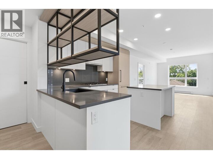 Property Photo: 2268 East Broadway 302 BC V5N 0L2