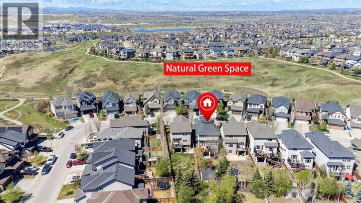 Property Photo:  106 Cranarch Landing Southeast  AB T3M 0Z7 