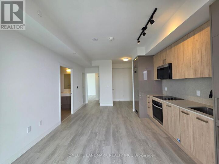 Property Photo: 280 Dundas Street West 1811 ON M5T 0E3