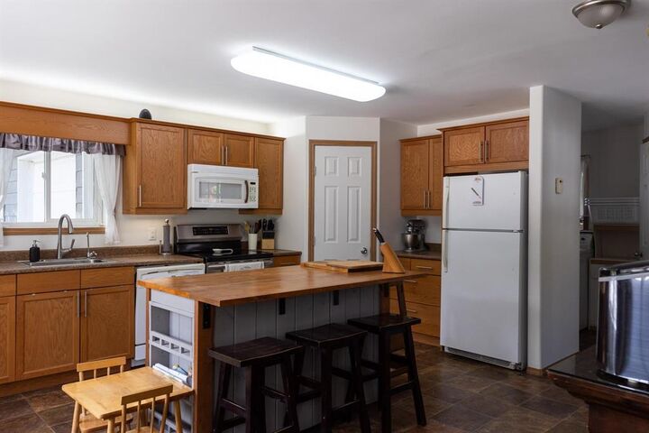 Property Photo: 300 Third Street MB R5G 0T8
