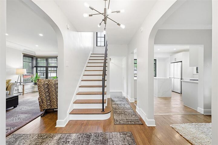 Property Photo: 170 Montrose Street MB R3M 3L9