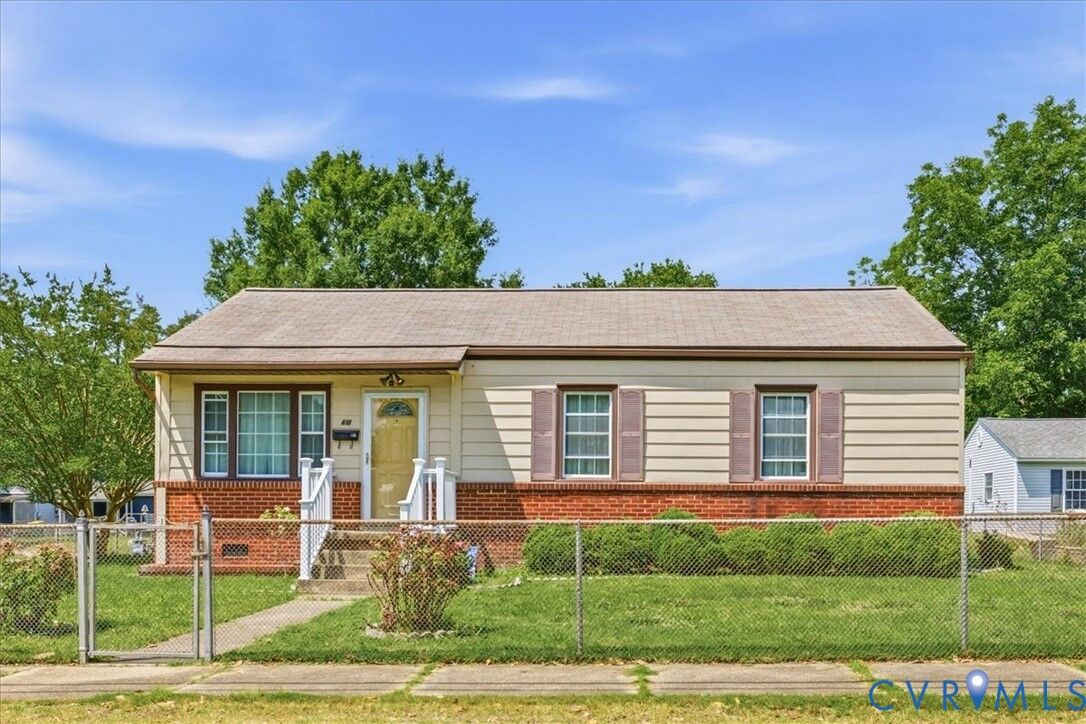 Property Photo:  418 S 20th Avenue  VA 23860 