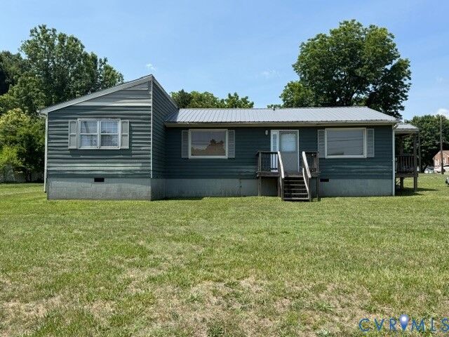Property Photo: 500 E Virginia Avenue VA 23930