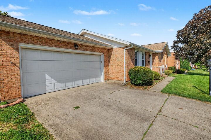 Property Photo:  1846 NW Washington Boulevard  OH 45013 