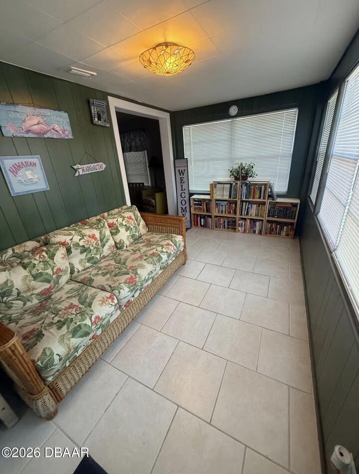 Property Photo: 135 12th Street FL 32117