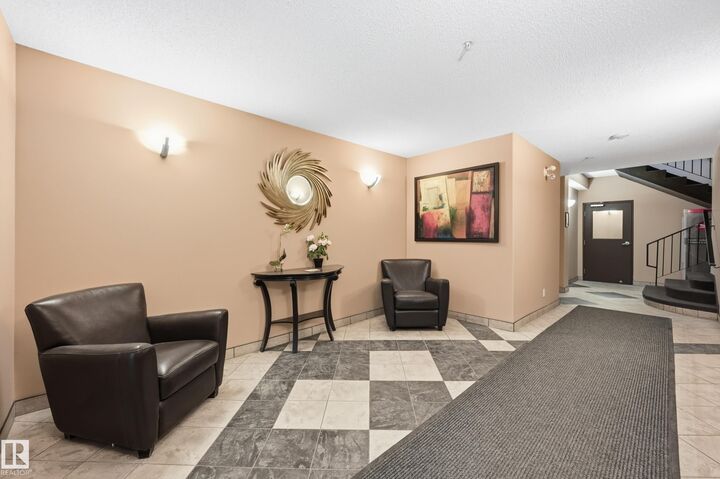 Property Photo: 11103 84 Avenue NW 203 AB T6G 2X4