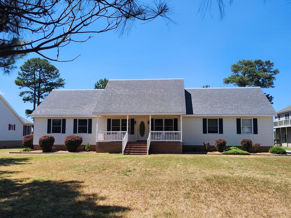 Property Photo:  5275 Woodland Dr  VA 23336 