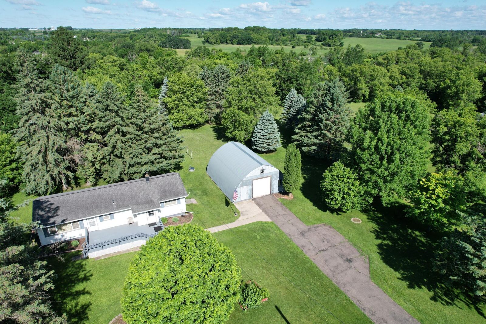 Property Photo: 1039 4th Street MN 56340