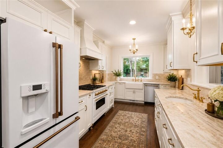 Property Photo: 5316 Fairfield W GA 30338