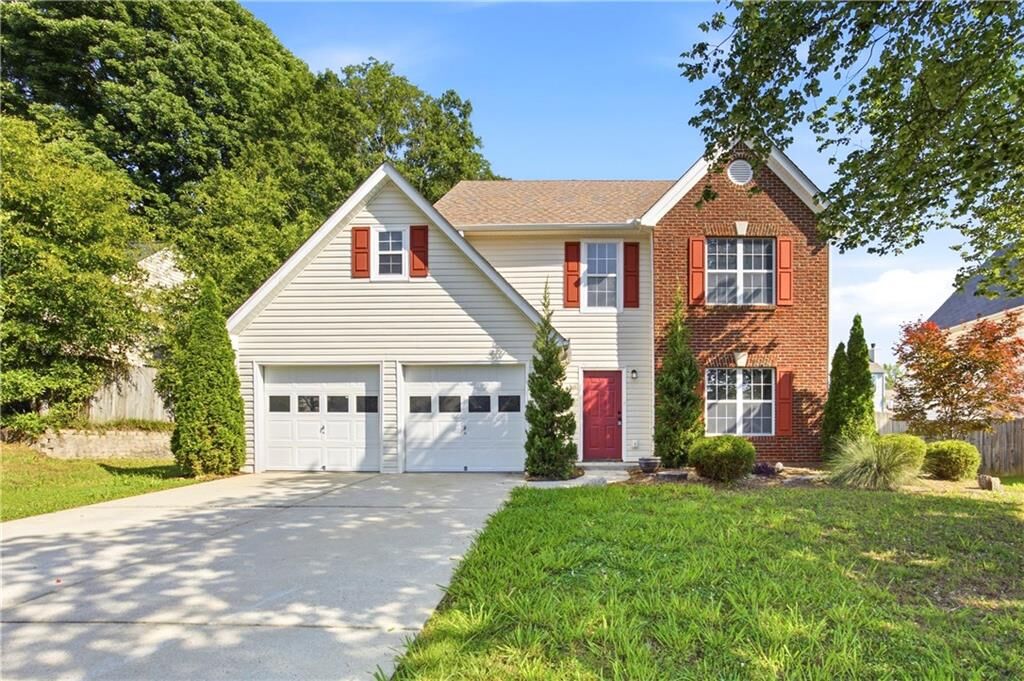 Property Photo:  2217 Oakland Walk Drive  GA 30044 