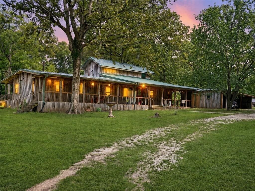 Property Photo: 556 Hudson Creek Road LA 71417