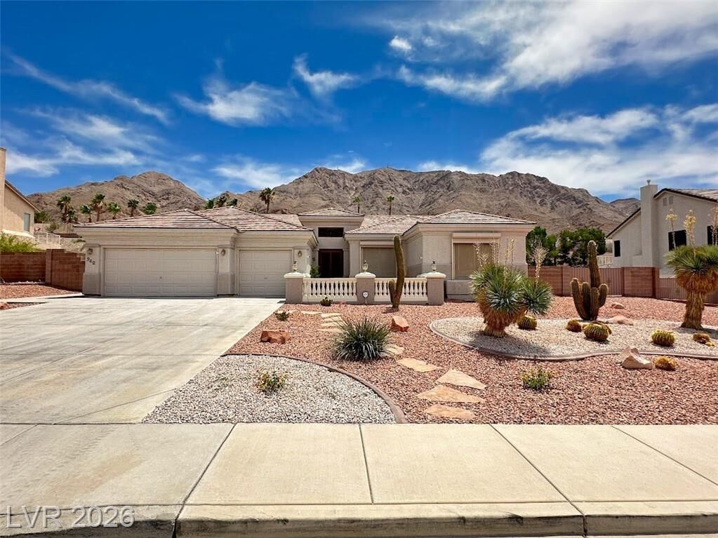 Property Photo:  948 Sugar Springs Drive  NV 89110 