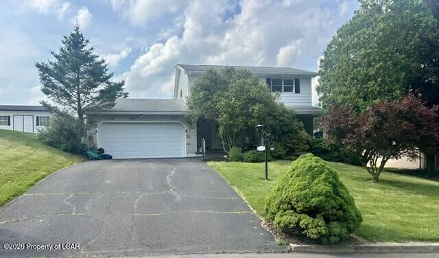 Property Photo:  606 E Grove Street  PA 18634 