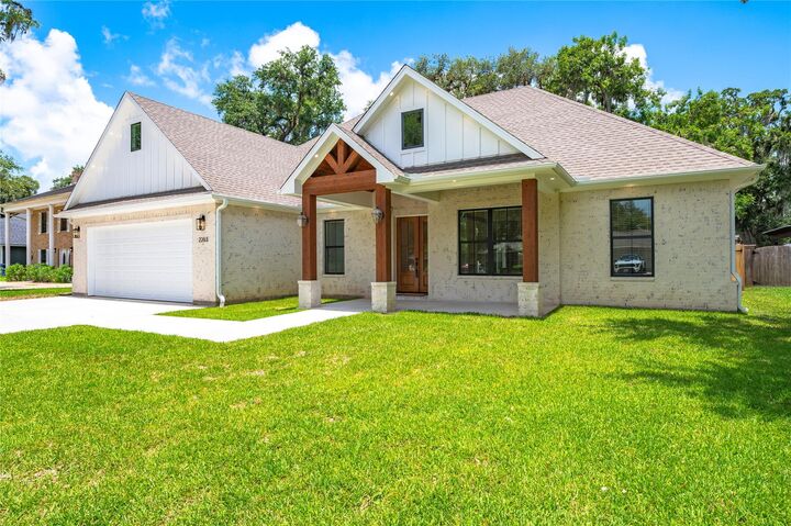 Property Photo:  2263 Lakewood Drive  TX 77486 