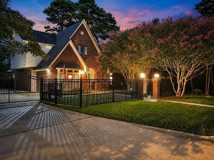 Property Photo: 13514 Sleepy Lane TX 77375