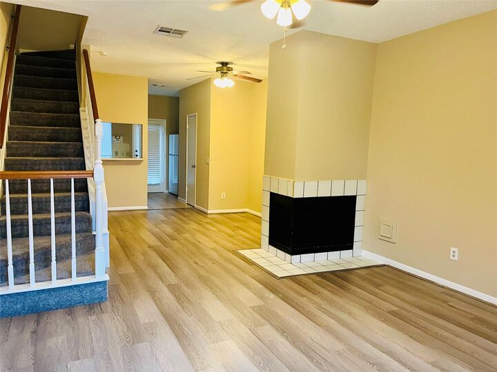 Property Photo: 2910 Grants Lake Boulevard 1603 TX 77479